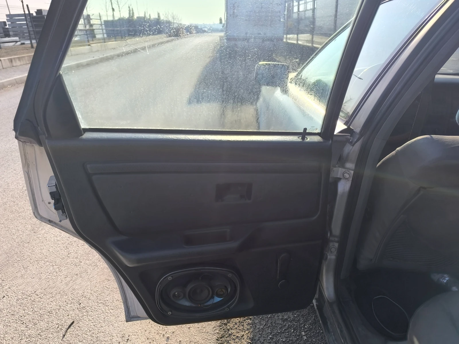 Audi 80 B4, снимка 8 - Автомобили и джипове - 53825355