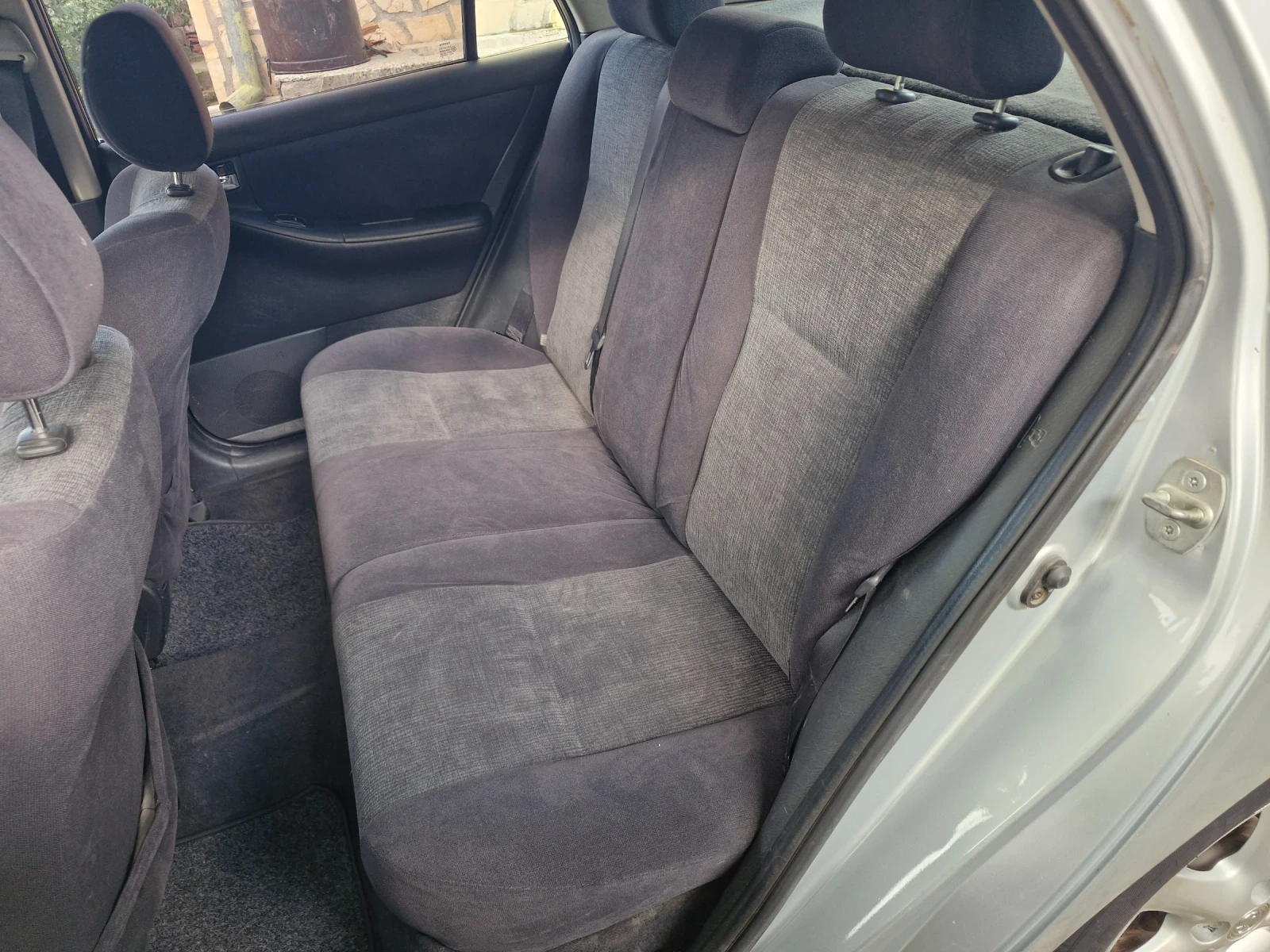 Toyota Corolla, снимка 10 - Автомобили и джипове - 54055739