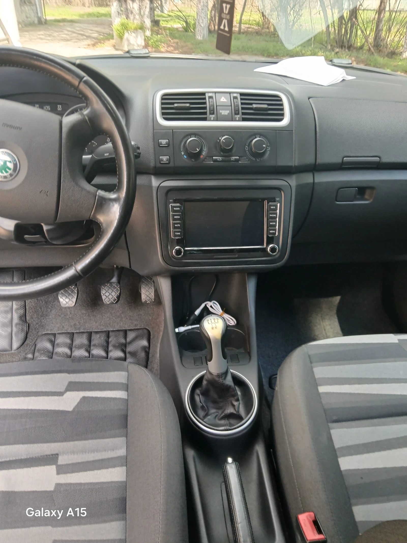 Skoda Roomster 1.9, снимка 6 - Автомобили и джипове - 54098068