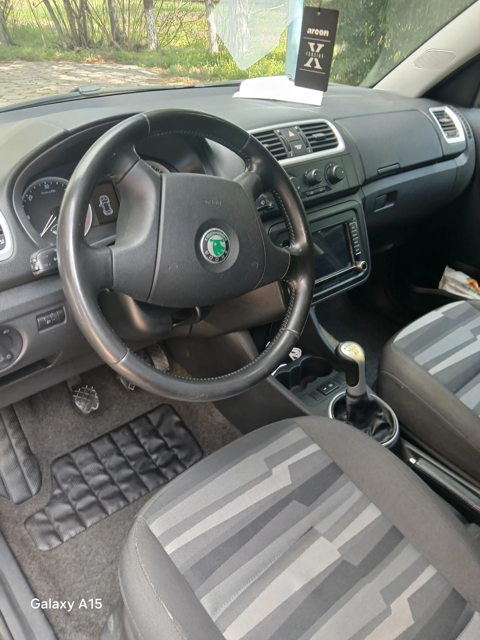 Skoda Roomster 1.9, снимка 5 - Автомобили и джипове - 54098068