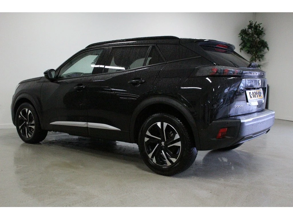 Peugeot 2008 1.5 HDI Allure, снимка 3 - Автомобили и джипове - 54218085