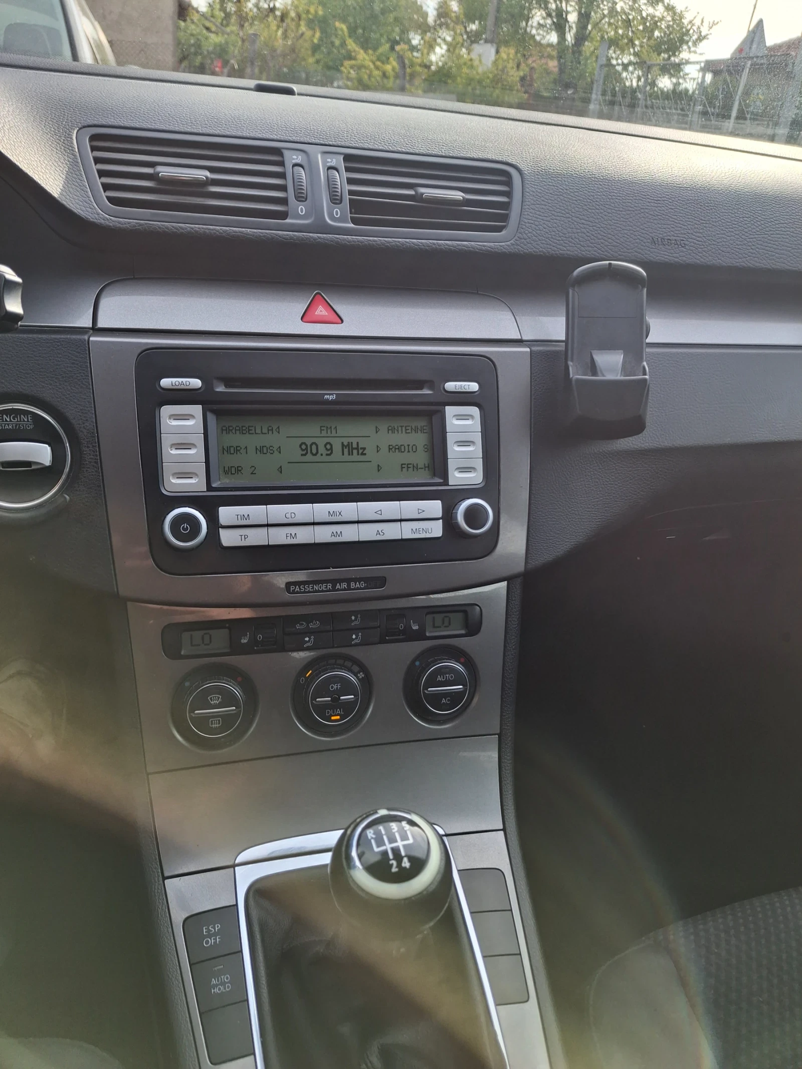VW Passat 1.9TDI 105к.с , снимка 14 - Автомобили и джипове - 54416065
