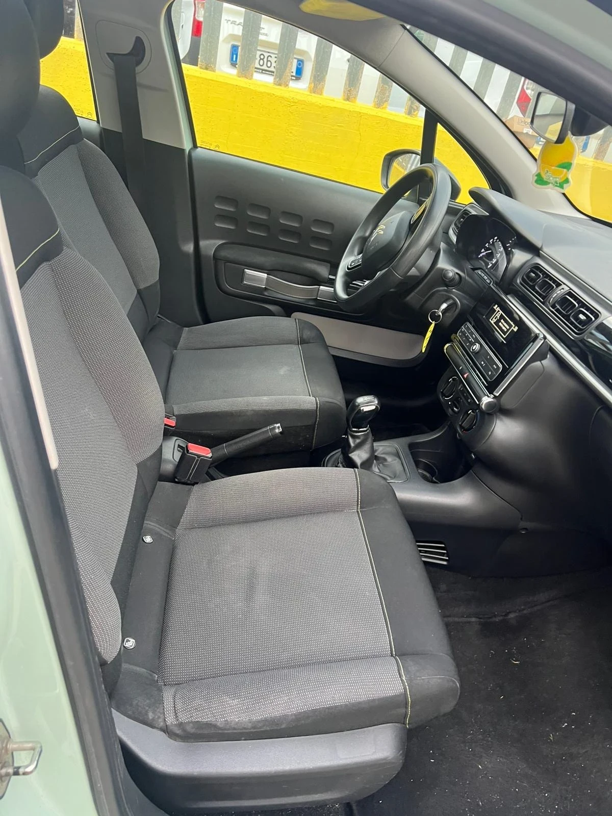 Citroen C3 1.2 PureTech (82 кс) LPG-ГАЗ / Панорама / Euro 6, снимка 8 - Автомобили и джипове - 54860660