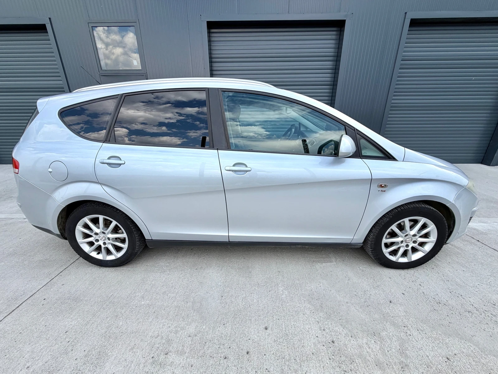 Seat Altea XL-Автоматик-Парктроник, снимка 3 - Автомобили и джипове - 55136250