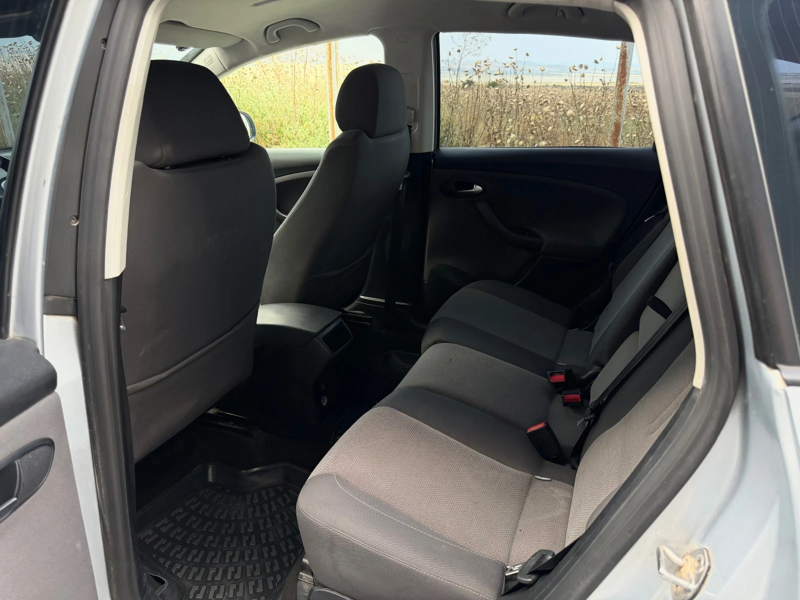 Seat Altea XL-Автоматик-Парктроник, снимка 10 - Автомобили и джипове - 55136250