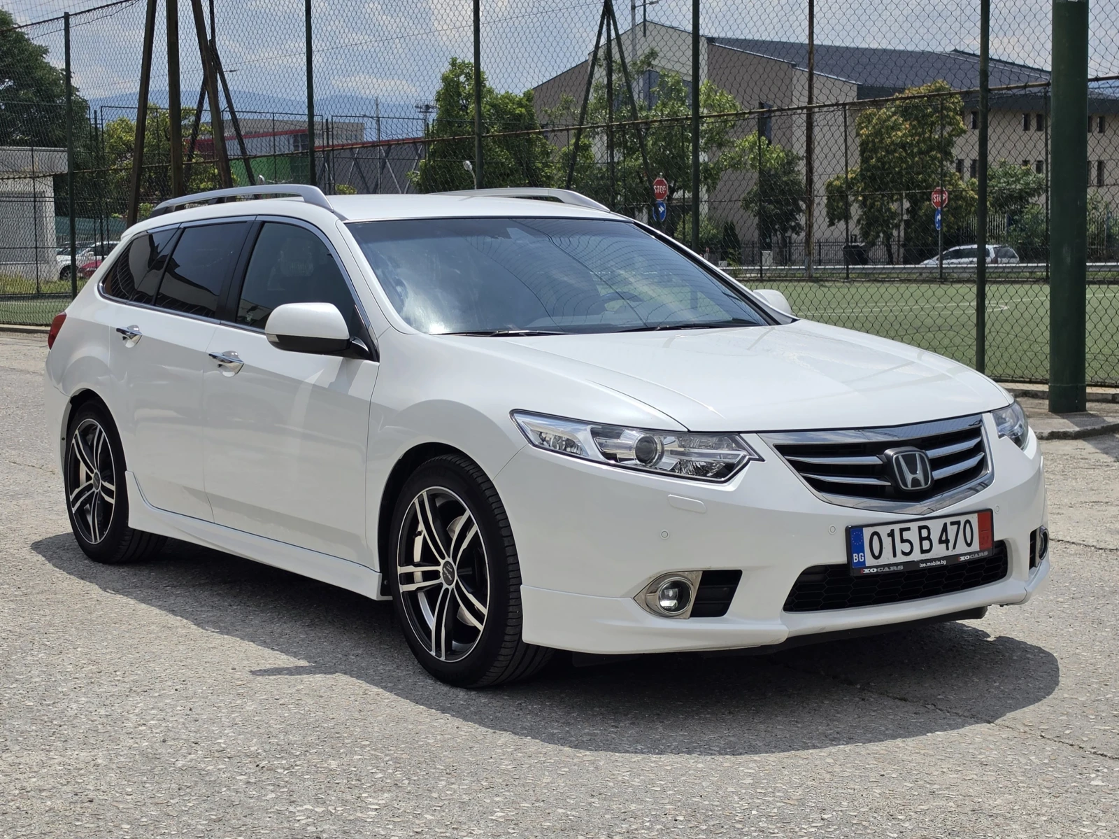 Honda Accord 2.4i-VTEC Type S Distronic+ Пълна история в ХОНДА, снимка 3 - Автомобили и джипове - 55415429