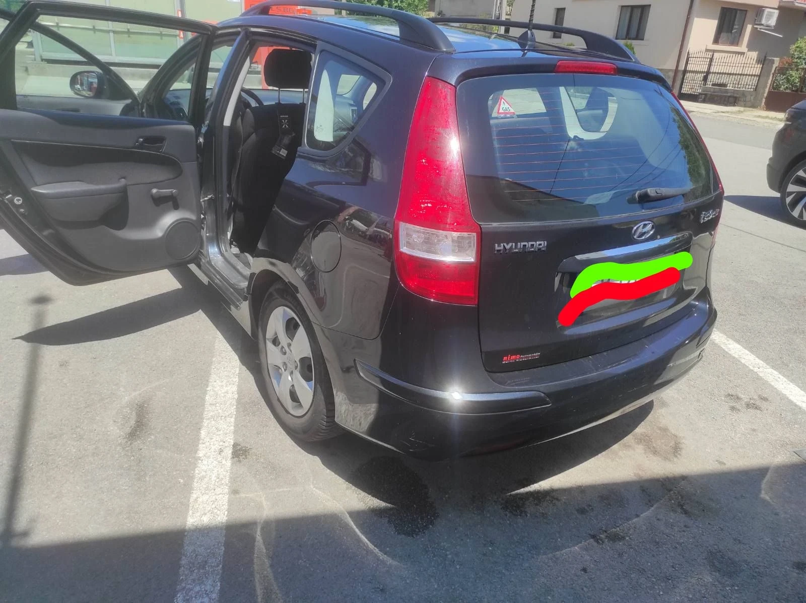 Hyundai I30 1.4, снимка 3 - Автомобили и джипове - 55492564