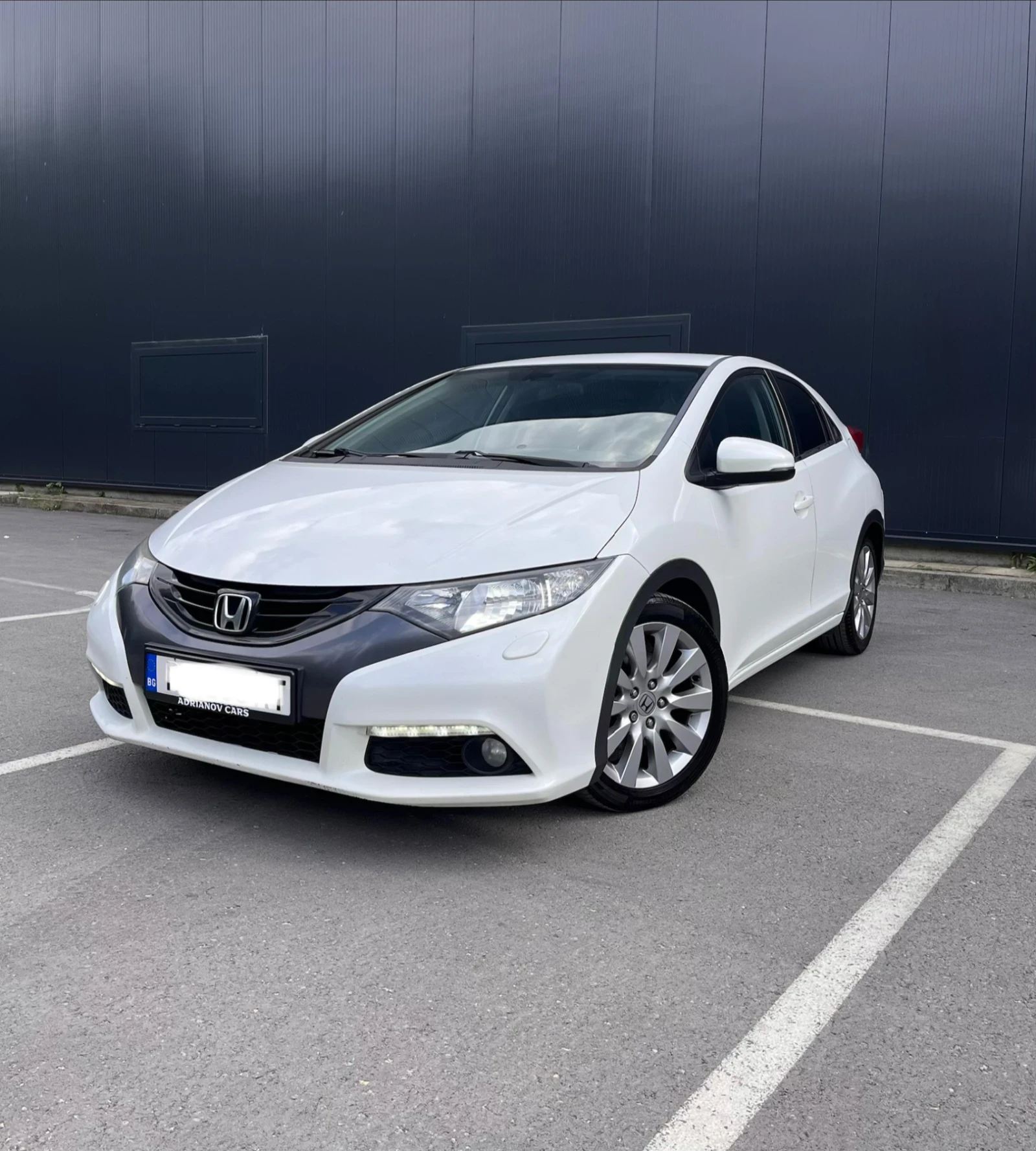 Honda Civic 2.2i-DTEC 150hp 6 скорости 4 врати, снимка 2 - Автомобили и джипове - 55947457