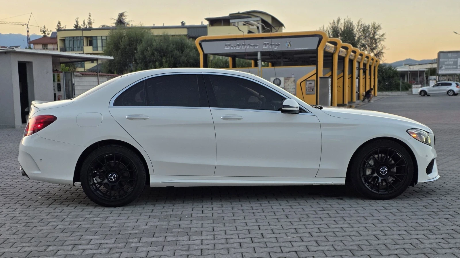 Mercedes-Benz C 400, снимка 7 - Автомобили и джипове - 56131962