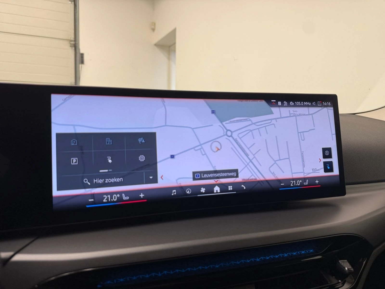 BMW i4 eDrive40 Leather Navi LED , снимка 13 - Автомобили и джипове - 56259753