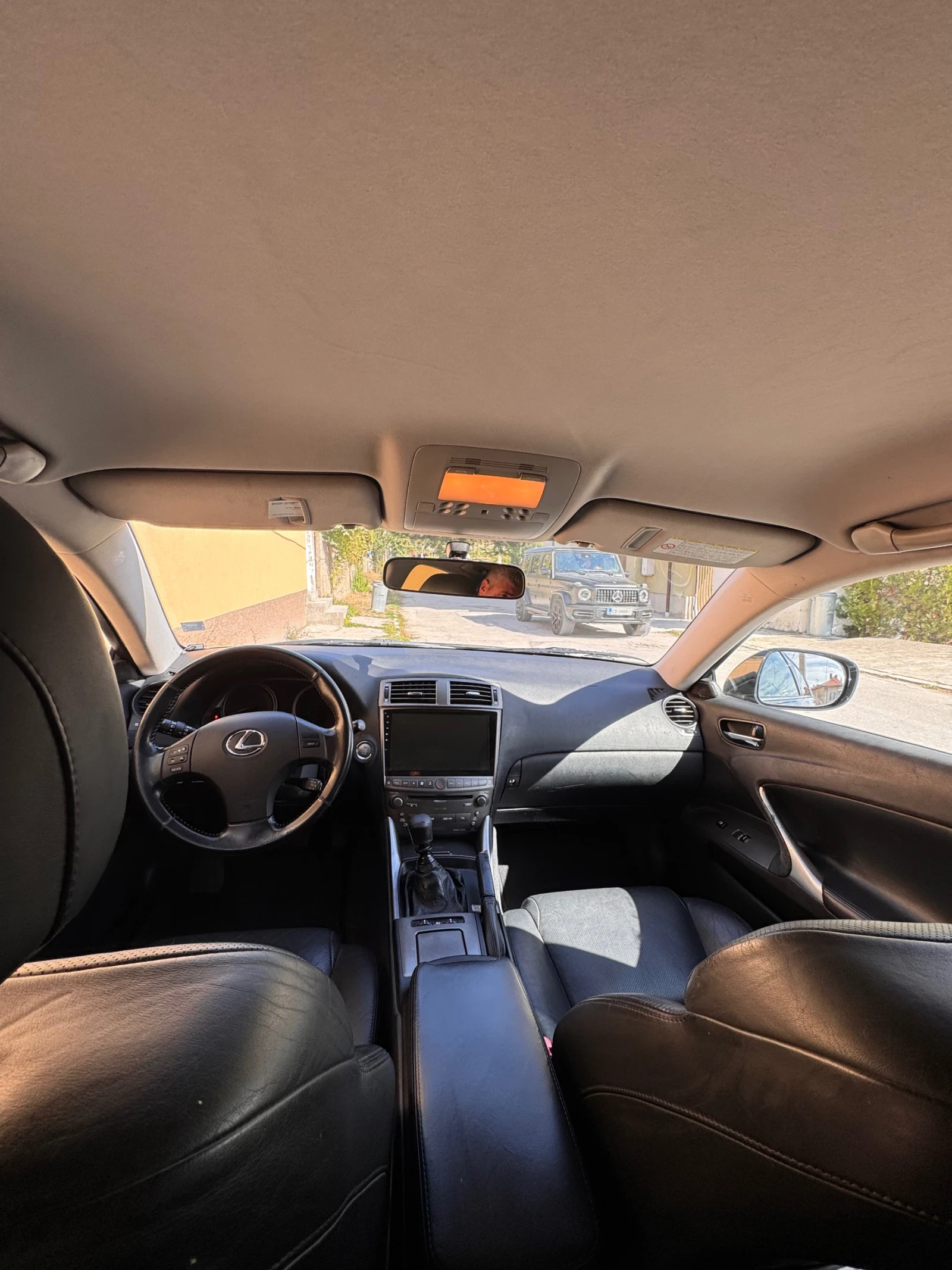 Lexus IS 220d, снимка 11 - Автомобили и джипове - 56336509