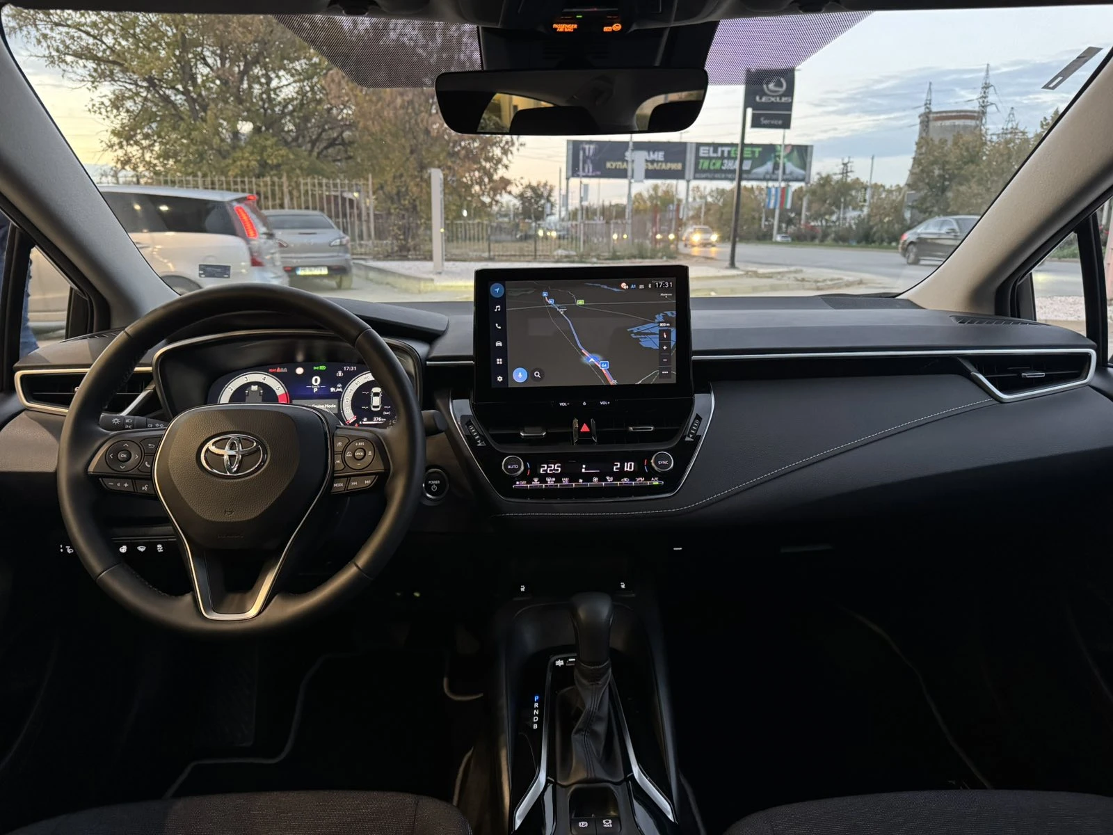 Toyota Corolla Executive, снимка 11 - Автомобили и джипове - 56737699