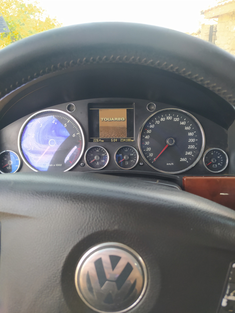 VW Touareg 3.2 LPG, снимка 17 - Автомобили и джипове - 46052069