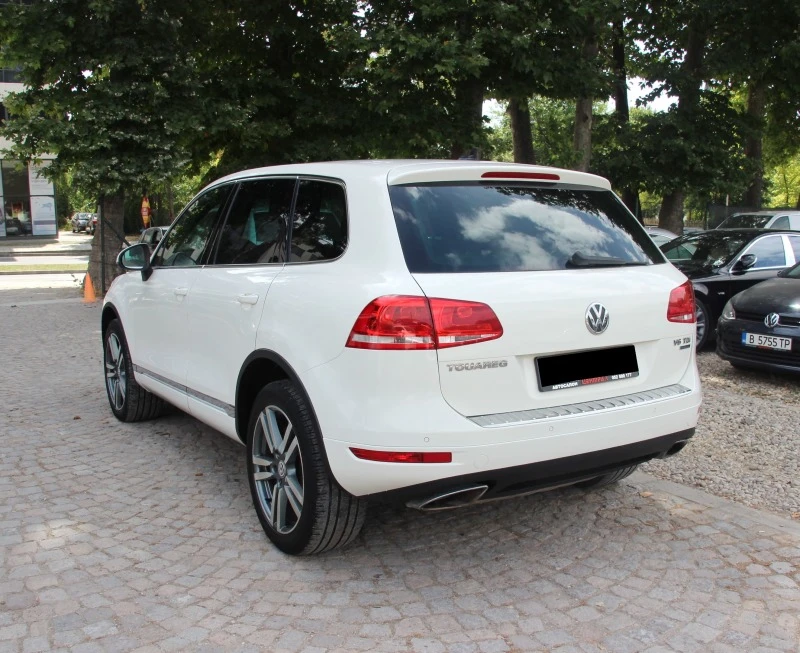 VW Touareg 3.0 TDI ПРУЖИНИ НОВ ВНОС, снимка 7 - Автомобили и джипове - 47450400