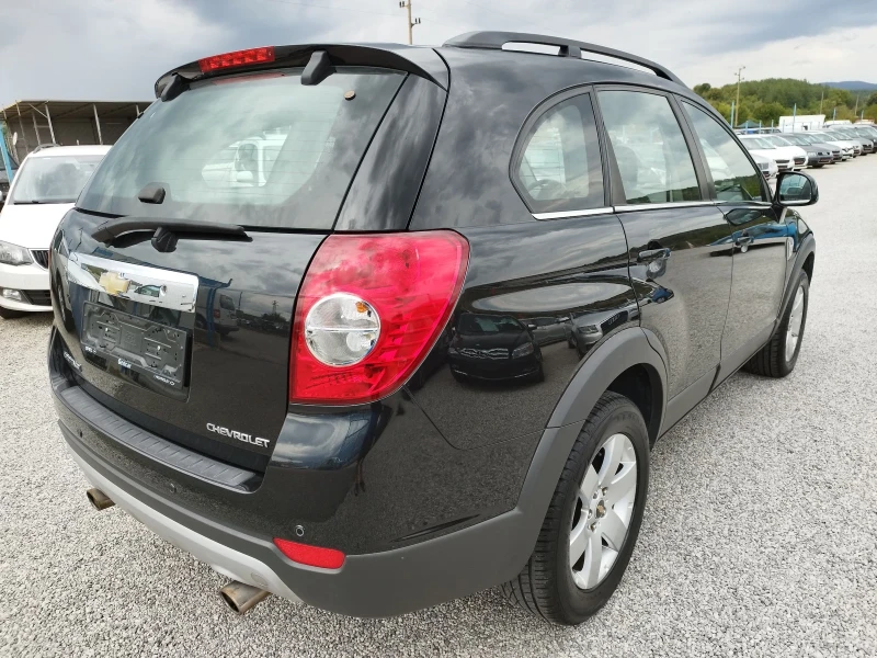 Chevrolet Captiva 2.4I ГАЗ, снимка 5 - Автомобили и джипове - 46710005