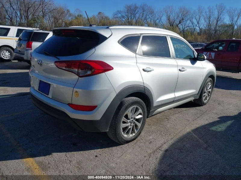 Hyundai Tucson, снимка 6 - Автомобили и джипове - 48530245