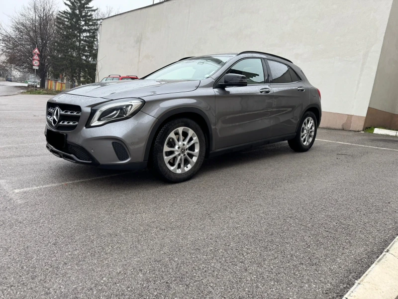 Mercedes-Benz GLA 200, снимка 2 - Автомобили и джипове - 52892976
