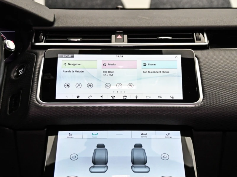 Land Rover Range Rover Velar * R Dynamic SE Diesel * CARFAX * ЦЕНА ДО БГ, снимка 16 - Автомобили и джипове - 52924178