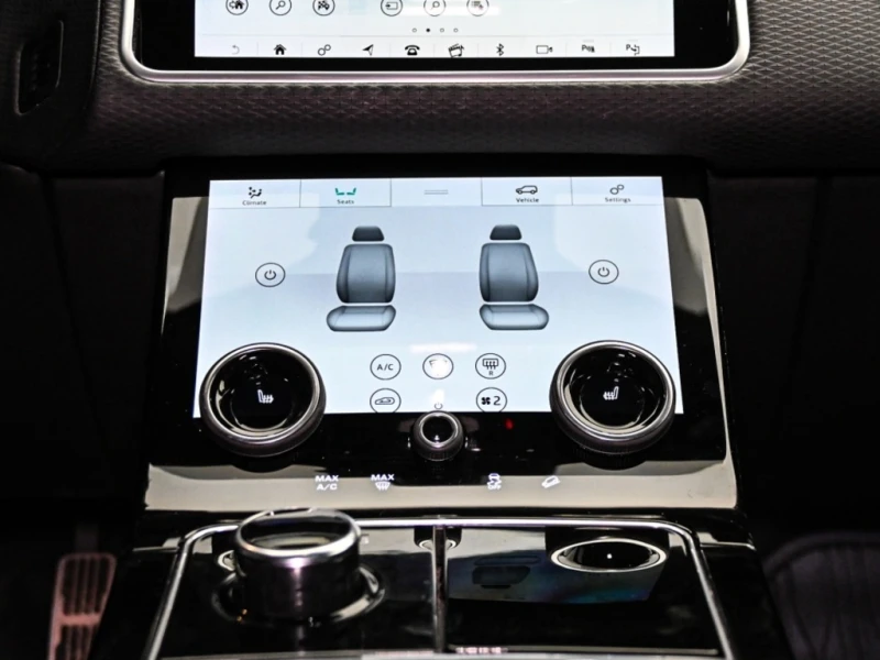 Land Rover Range Rover Velar * R Dynamic SE Diesel * CARFAX * ЦЕНА ДО БГ, снимка 17 - Автомобили и джипове - 52924178