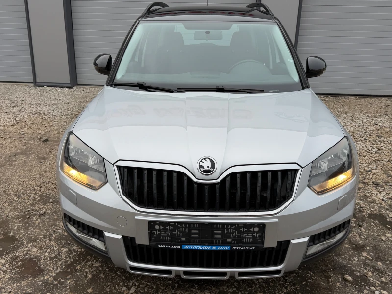 Skoda Yeti 2.0TDI* FACE* UNIKAT* EVRO6, снимка 7 - Автомобили и джипове - 53439934