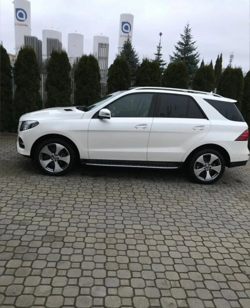 Mercedes-Benz GLE, снимка 8 - Автомобили и джипове - 38046760