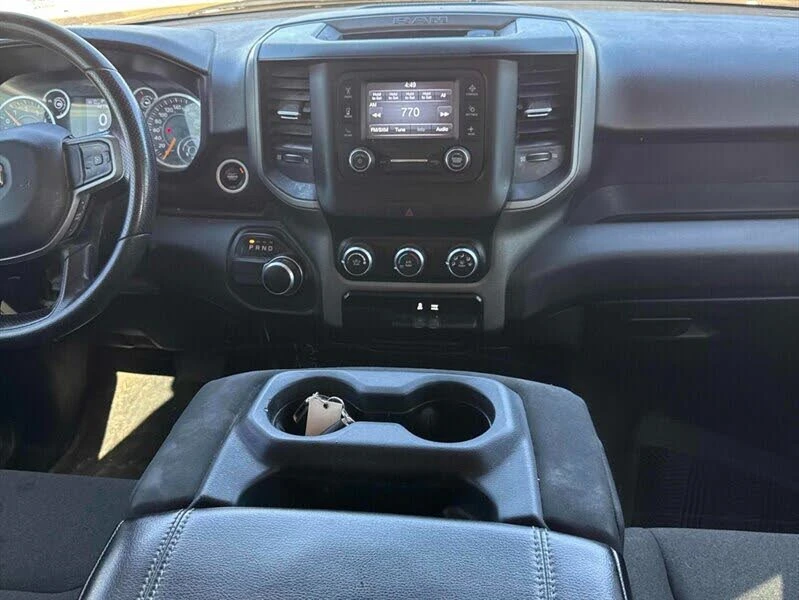 Dodge RAM 1500 5.7 * TRADESMAN QUAD CAB* FULL, снимка 9 - Автомобили и джипове - 55738868
