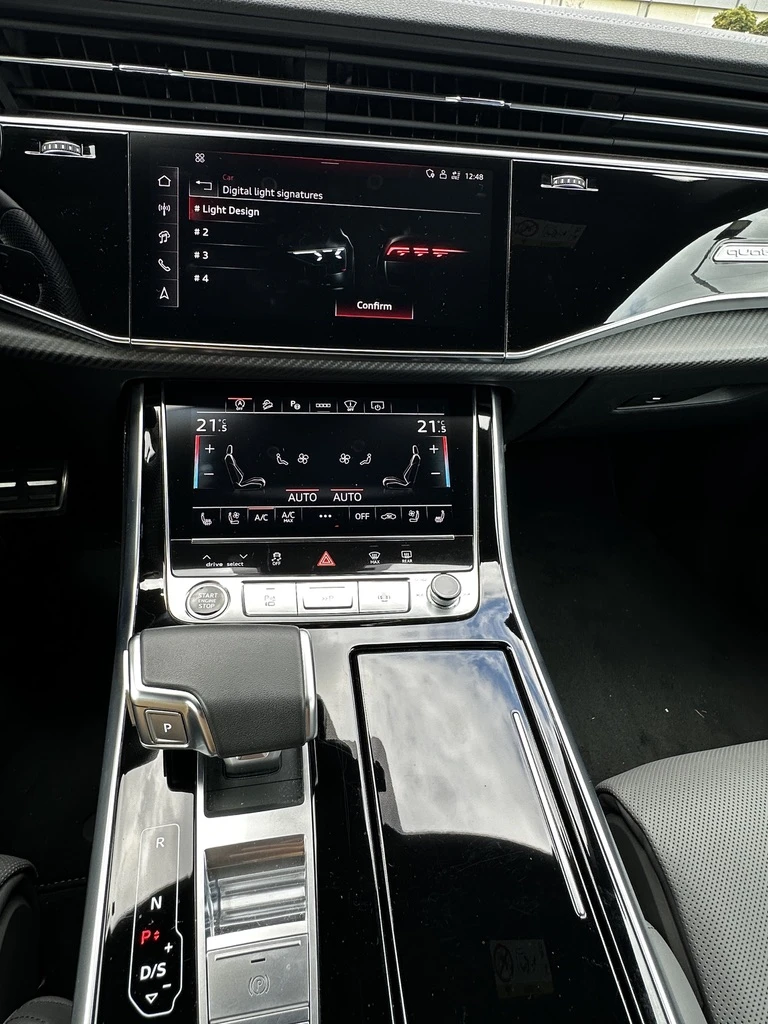 Audi Q8 55 TFSI Quattro, снимка 15 - Автомобили и джипове - 56275699