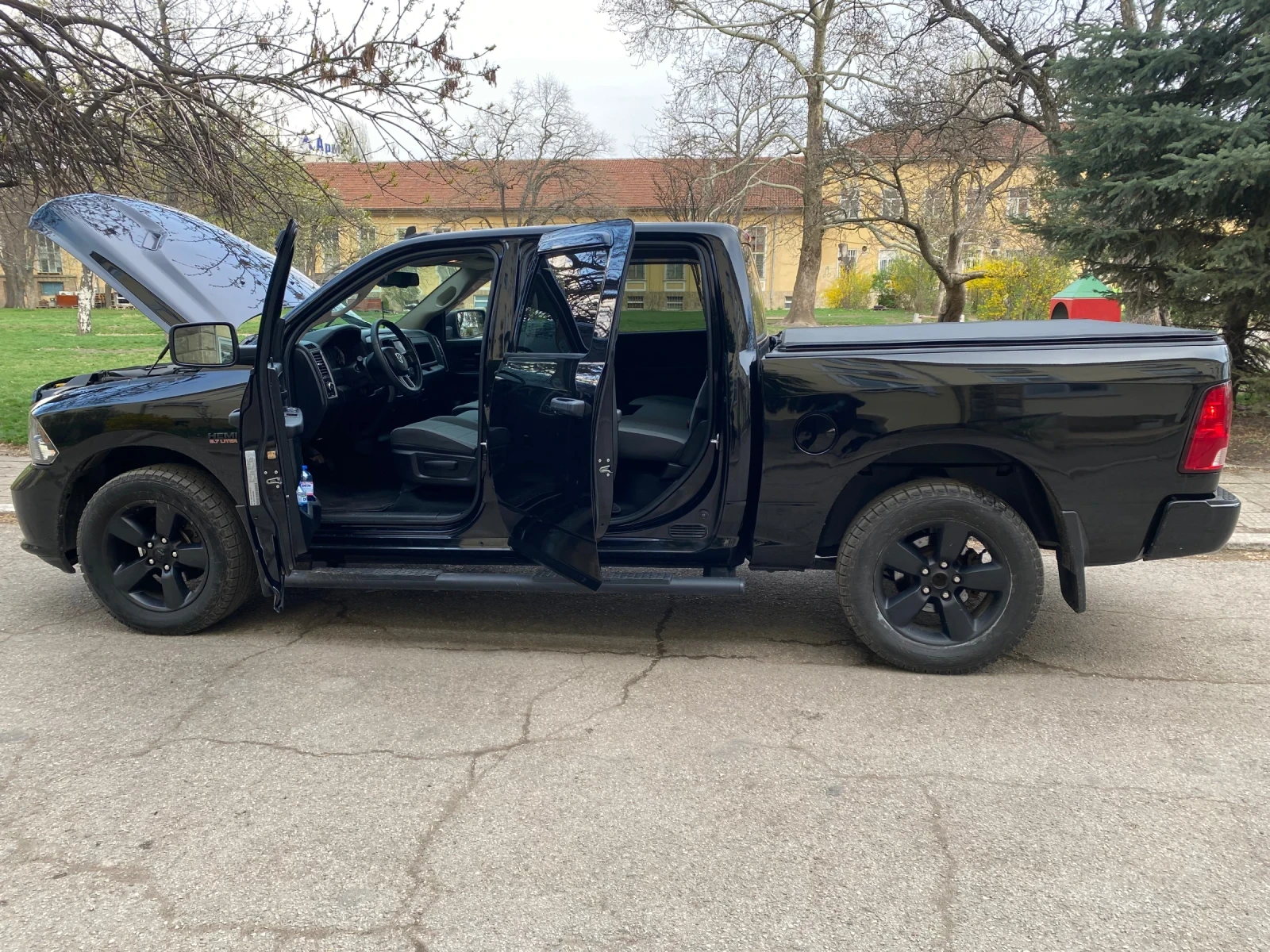 Dodge RAM 1500 5, 7 HEMI - изображение 7