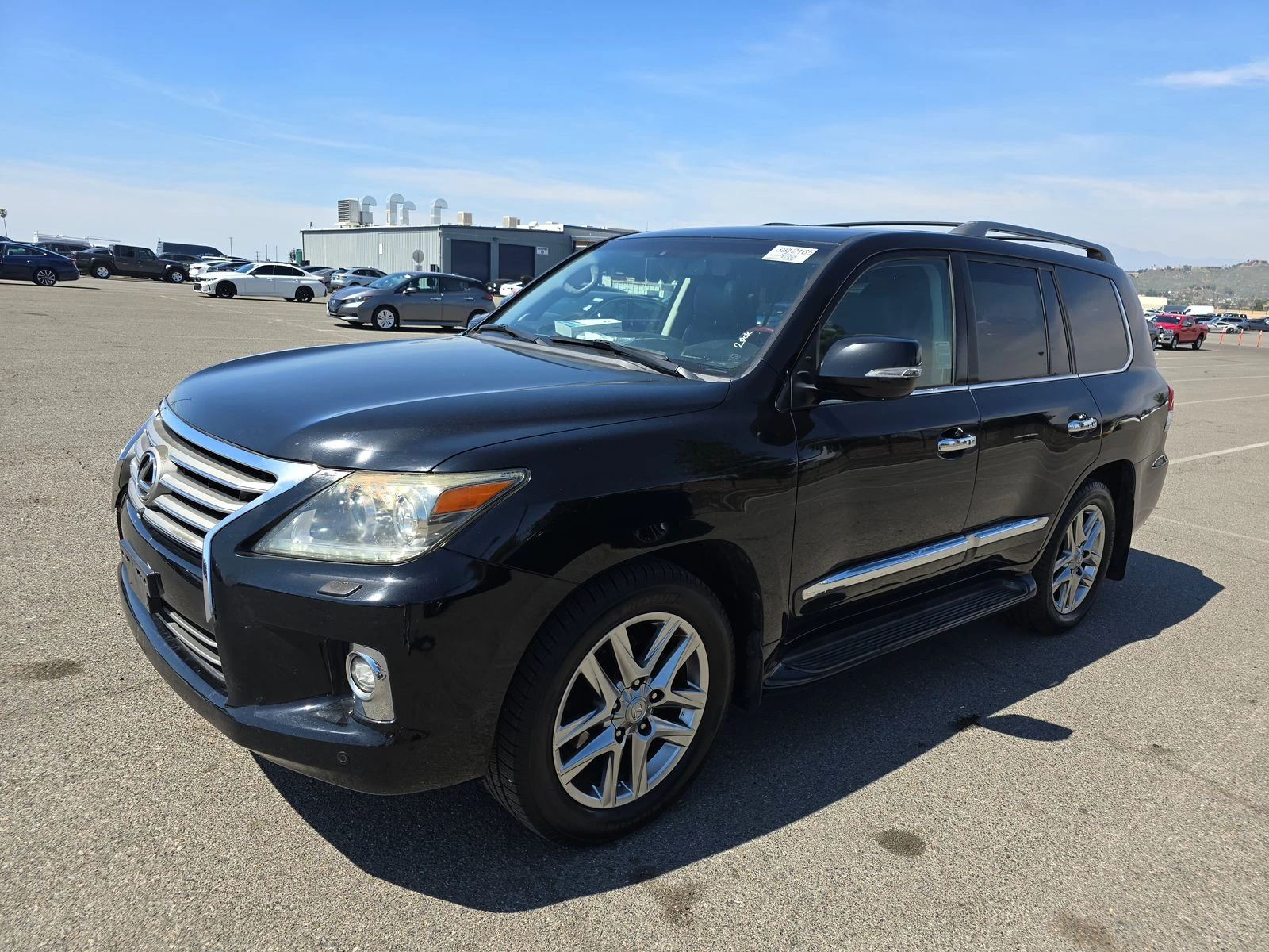 Lexus LX 570 2014 Lexus LX 570 - изображение 3
