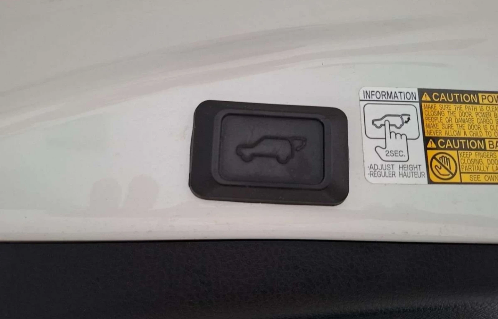 Toyota Rav4 С-Историята 4х4 164. 910км Нави Камера Подгрев  | Mobile.bg — изображение 9