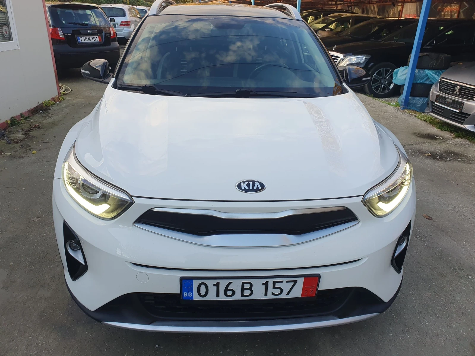 Kia Stonic 1.6  NAVI 6 skr. KOJA EURO 6  KAMERA 2020g | Mobile.bg   4