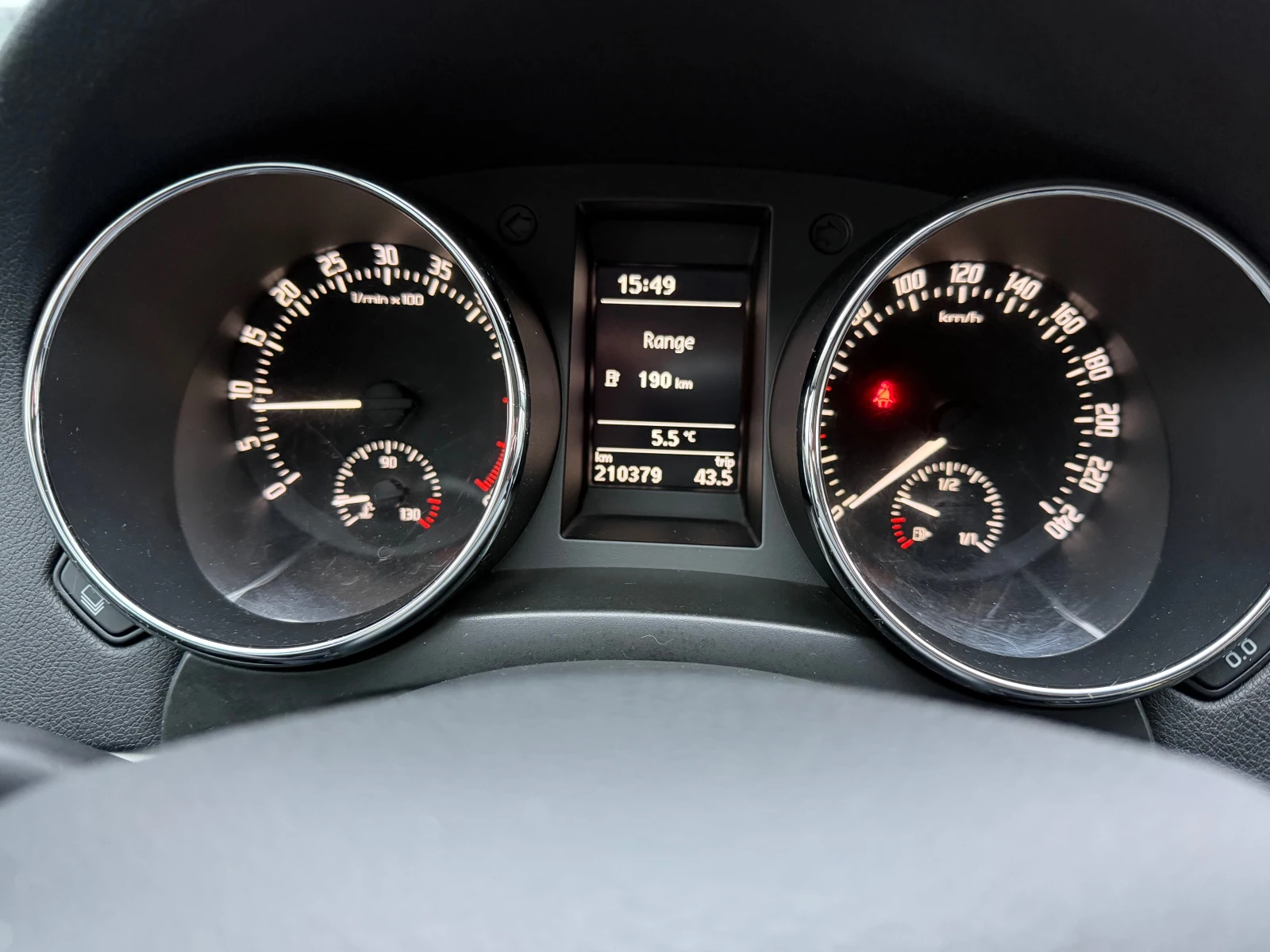 Skoda Yeti 2.0TDI* FACE* UNIKAT* EVRO6 | Mobile.bg � ����������� 15