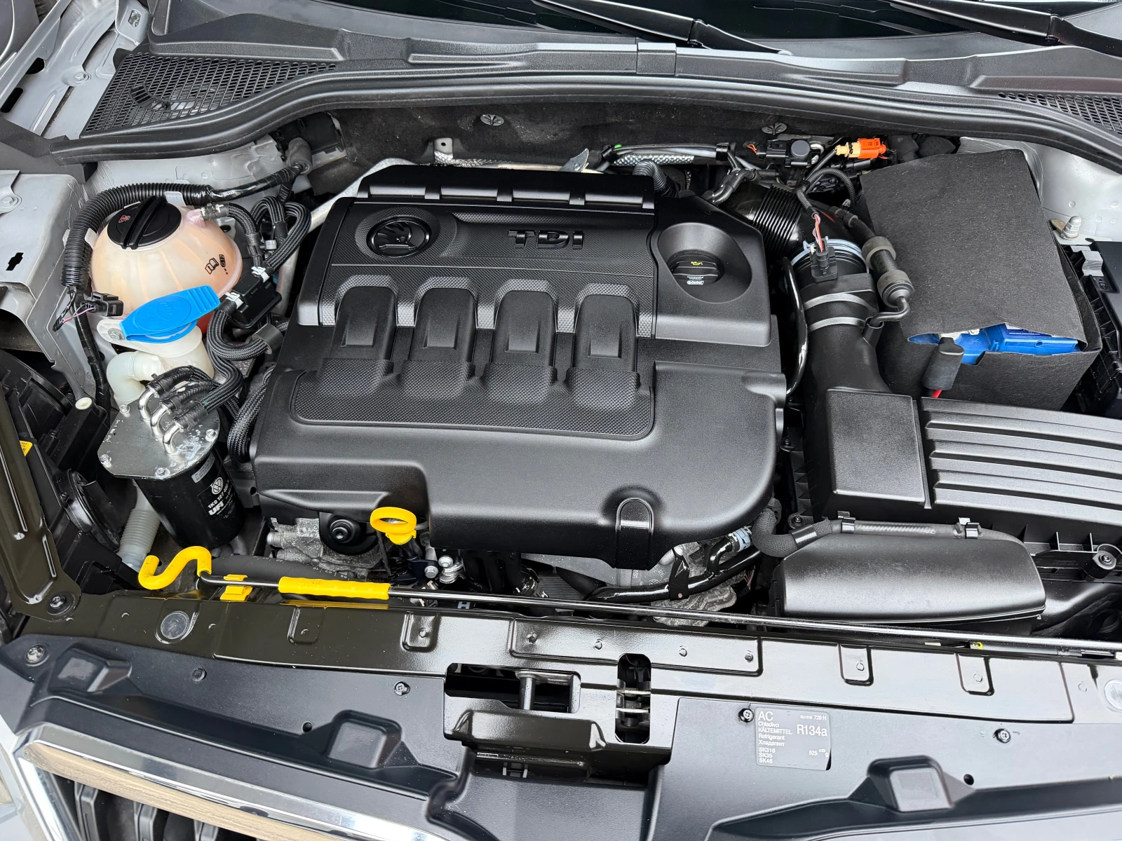 Skoda Yeti 2.0TDI* FACE* UNIKAT* EVRO6 | Mobile.bg � ����������� 17