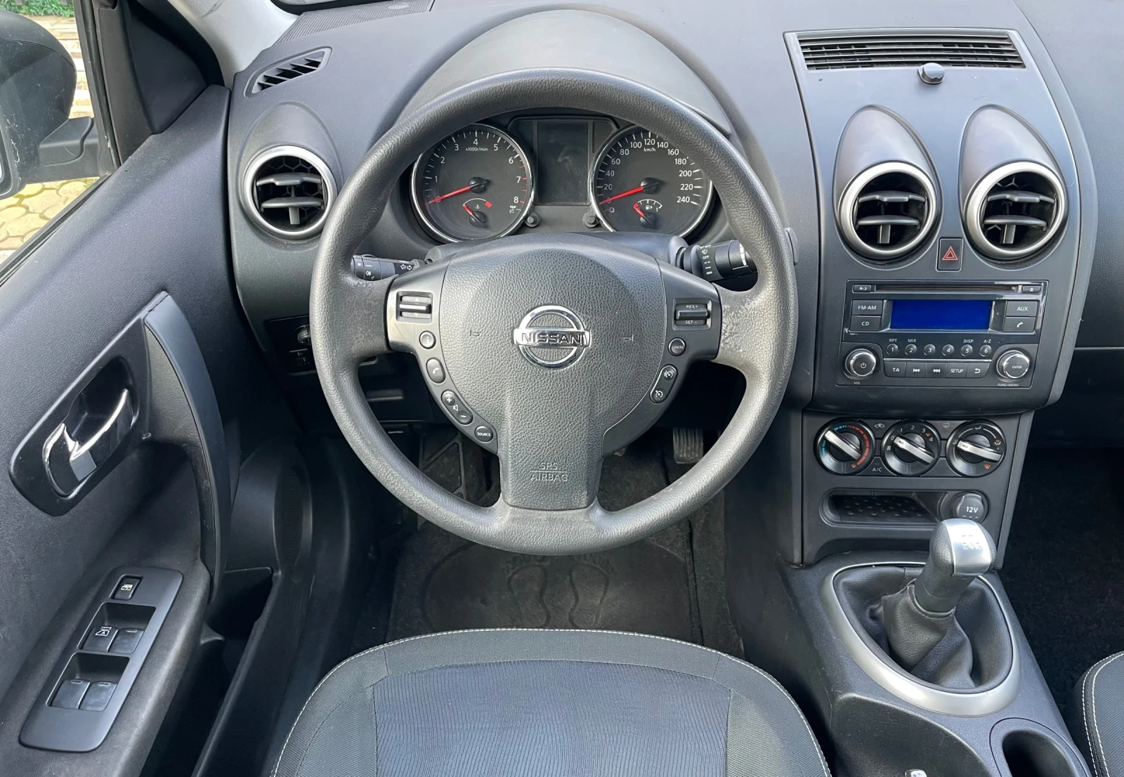 Nissan Qashqai 1.6i LPG FACELIFT EURO 5B, снимка 14 - Автомобили и джипове - 54008581