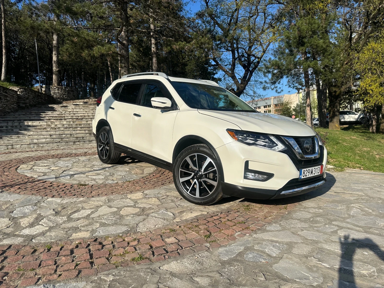 Nissan Rogue SL AWD, снимка 2 - Автомобили и джипове - 54239977