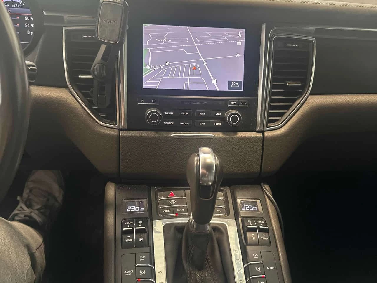 Porsche Macan * GTS * AВТОКРЕДИТ* DISTRONIC* BOSE* , снимка 9 - Автомобили и джипове - 54542870