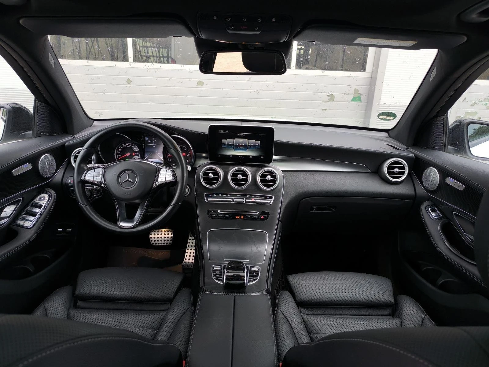 Mercedes-Benz GLC 250 D AMG PACKET.ПАНОРАМА FULL, снимка 9 - Автомобили и джипове - 54610636
