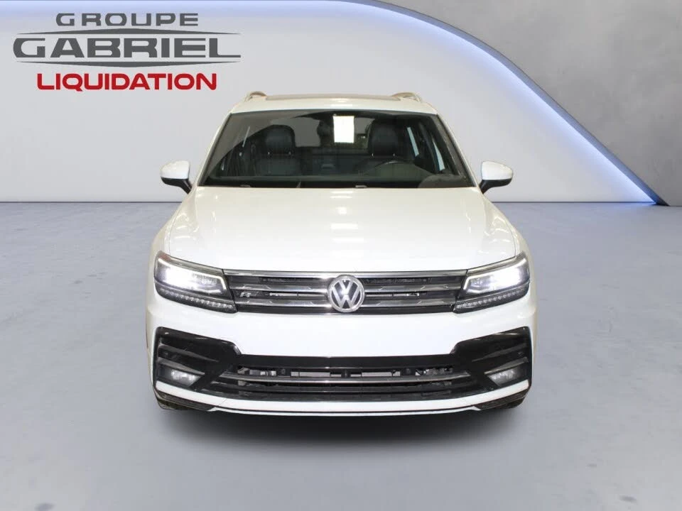 VW Tiguan SEL PREMIUM* R-LINE* ДИГИТАЛНО* ТАБЛО* ПАНО* ДИСТР