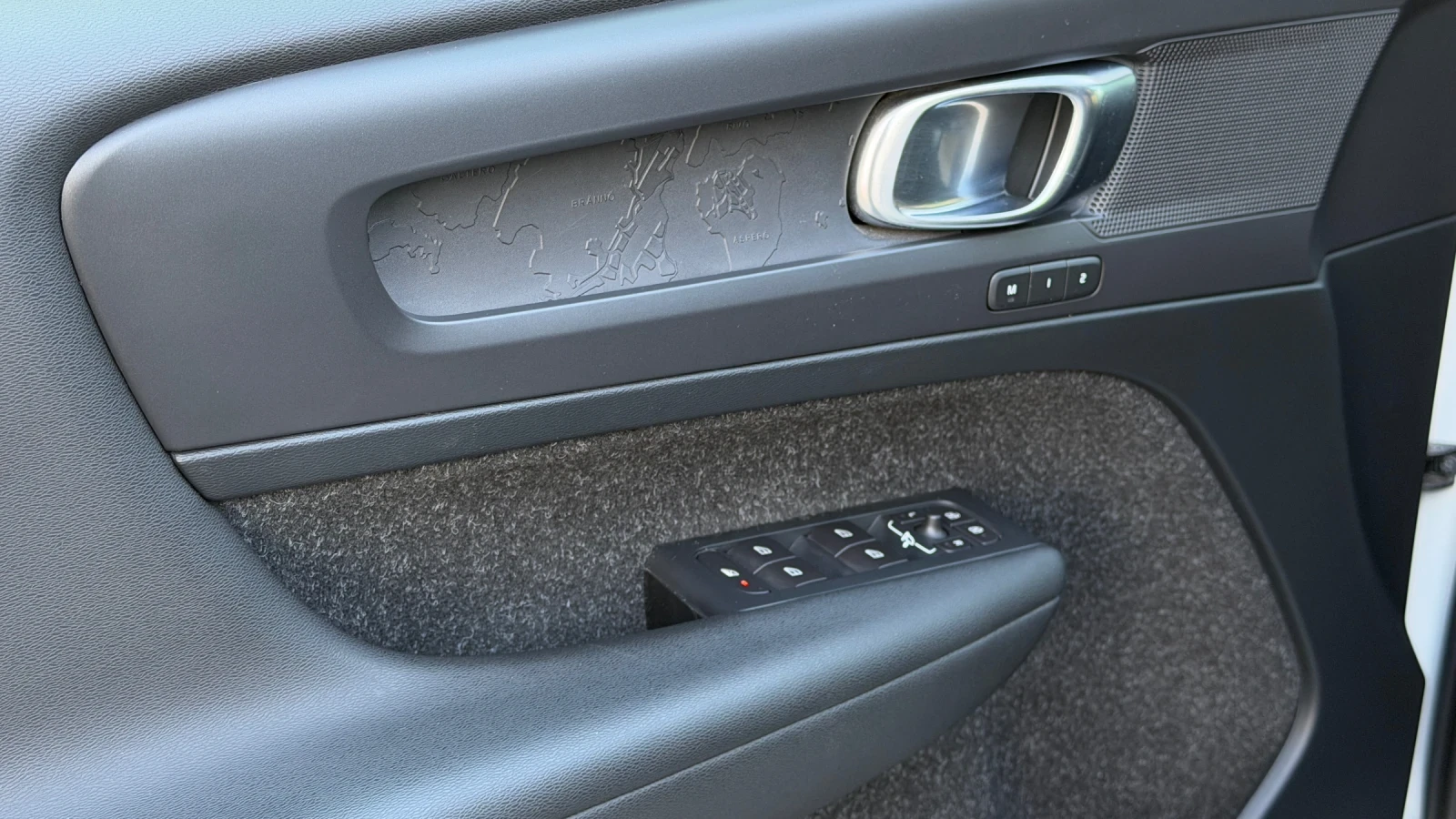 Volvo XC40 2.0d 150 | Mobile.bg � ����������� 12