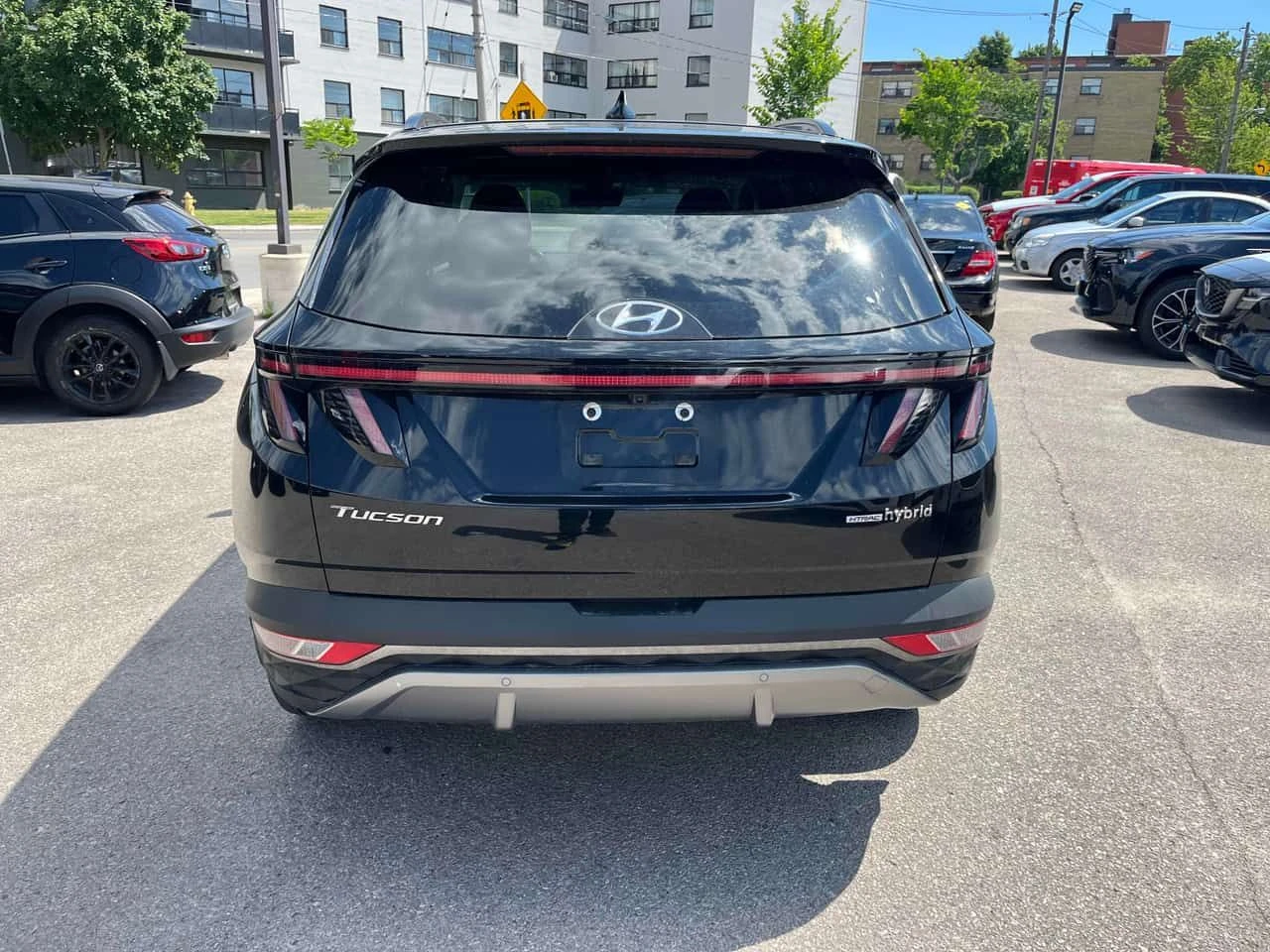 Hyundai Tucson Luxury  CARFAX, снимка 4 - Автомобили и джипове - 54940756