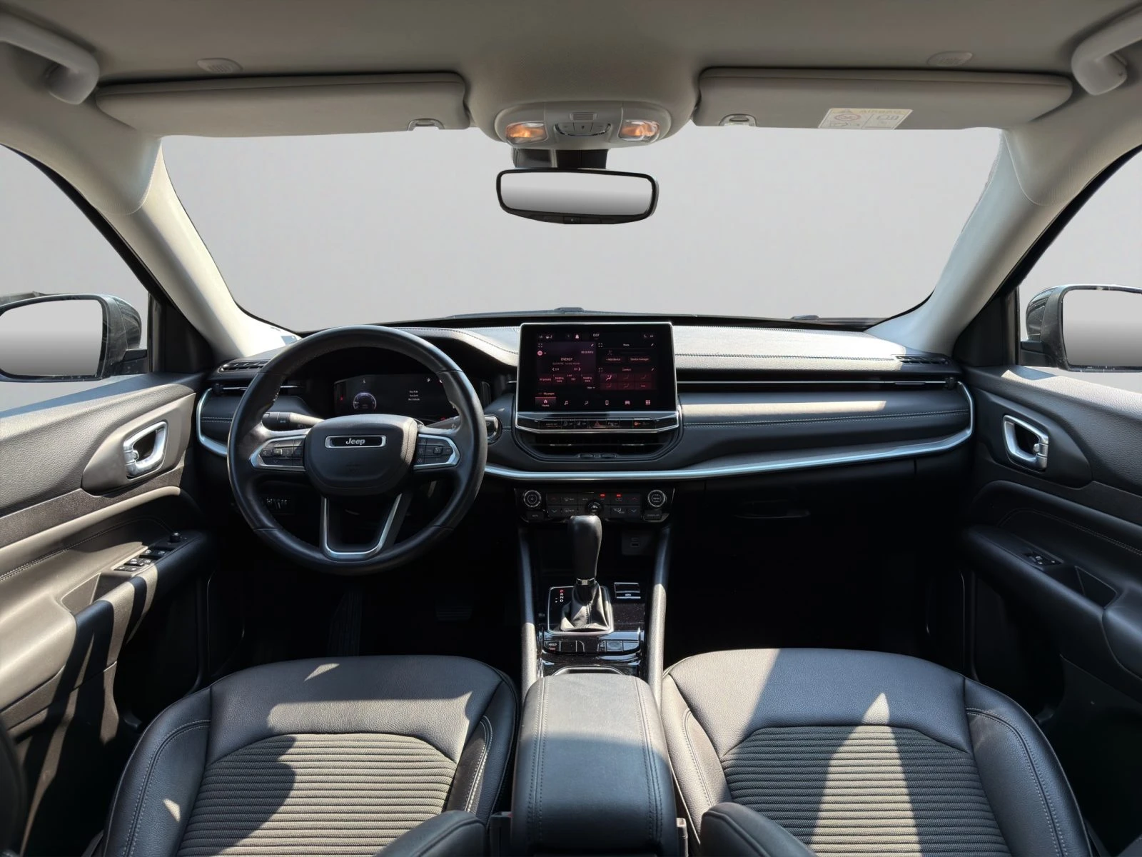 Jeep Compass LIMITED 1.5 e-Hybrid 48V Petrol 130 hp 7-DCT//2303, снимка 12 - Автомобили и джипове - 55721517