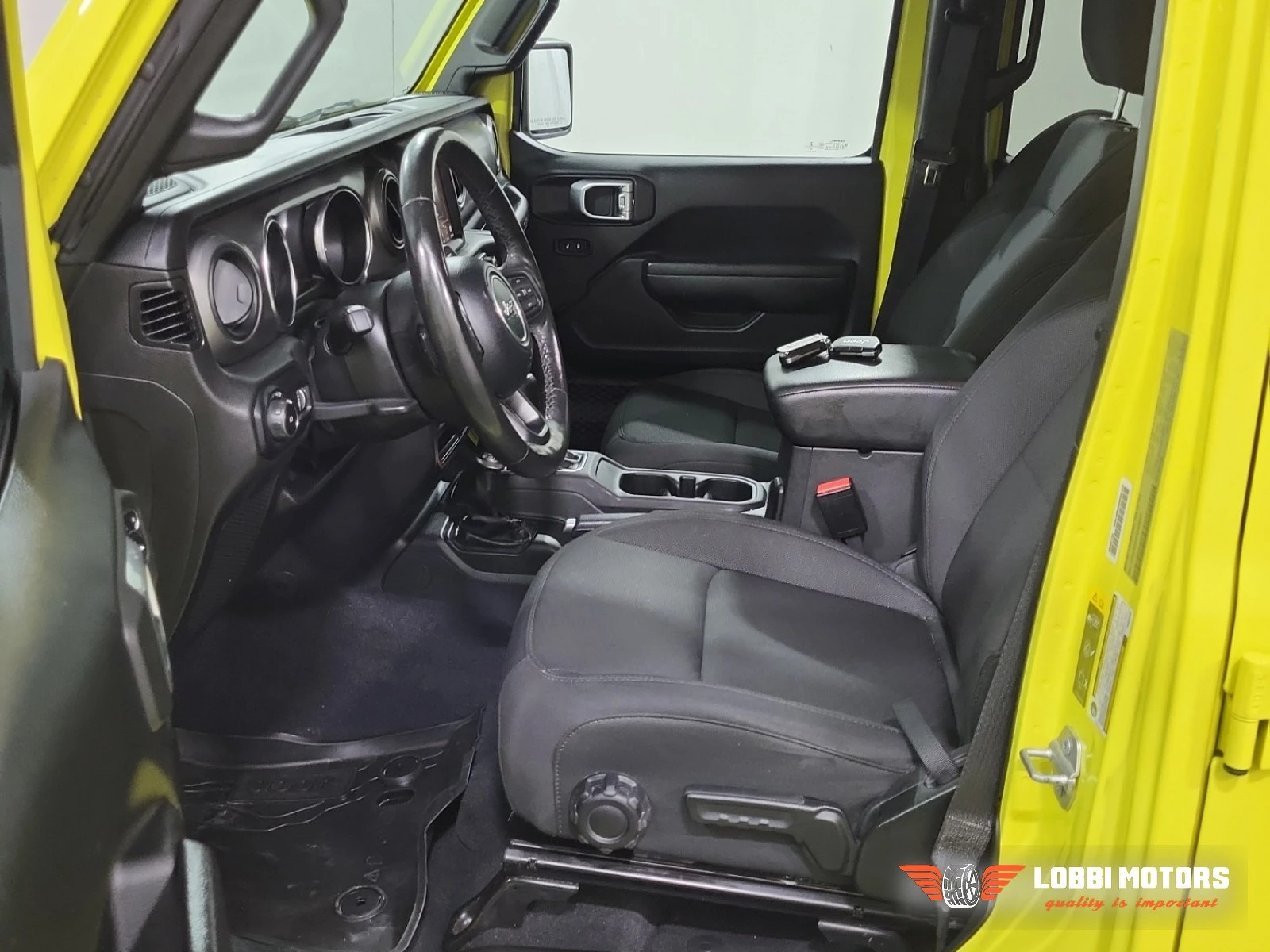Jeep Wrangler, снимка 5 - Автомобили и джипове - 56069005