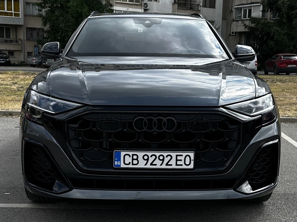 Audi Q8 55 TFSI Quattro, снимка 2 - Автомобили и джипове - 56275699