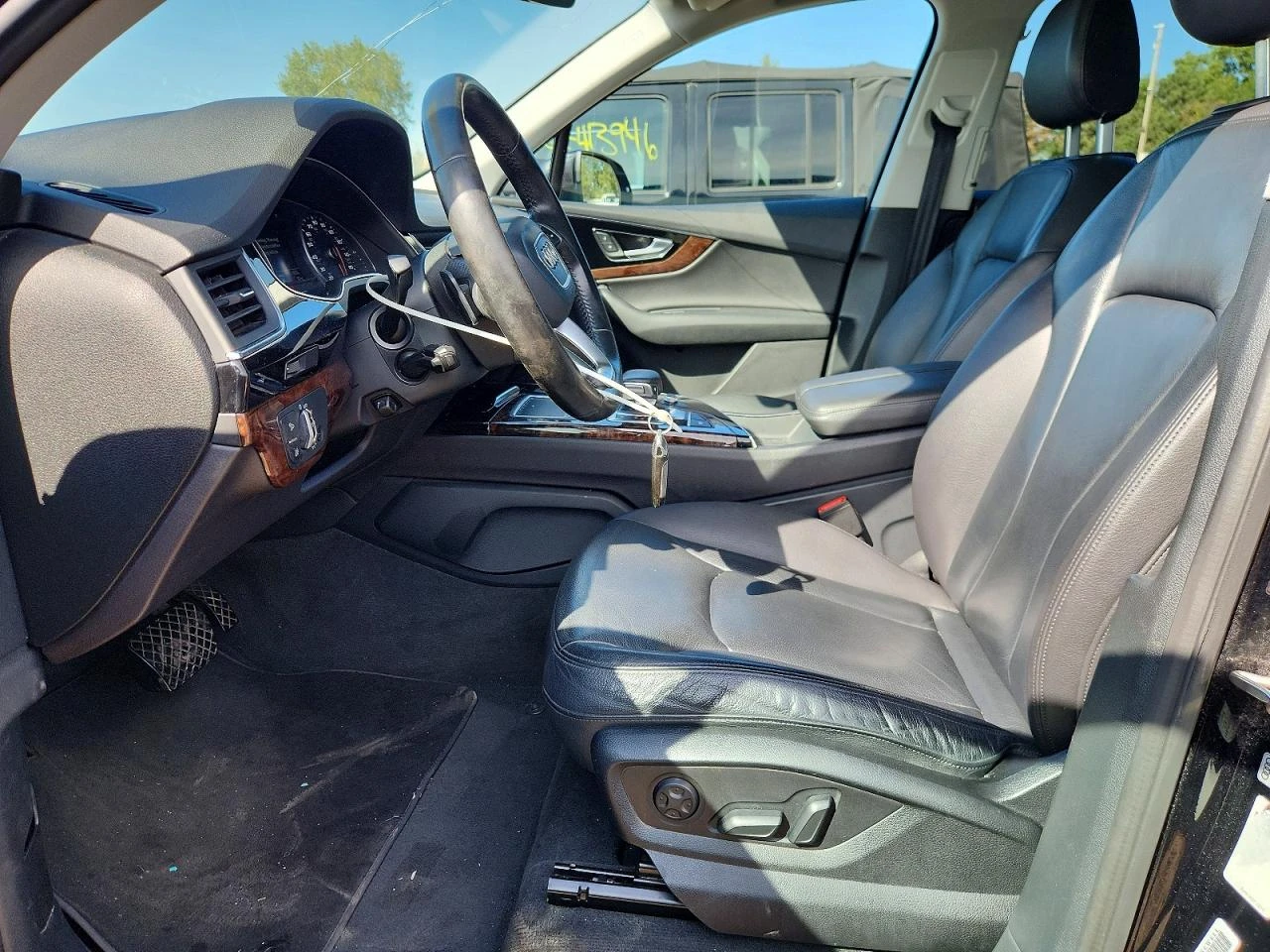 Audi Q7 3.0l Premium Plus, снимка 7 - Автомобили и джипове - 56350732