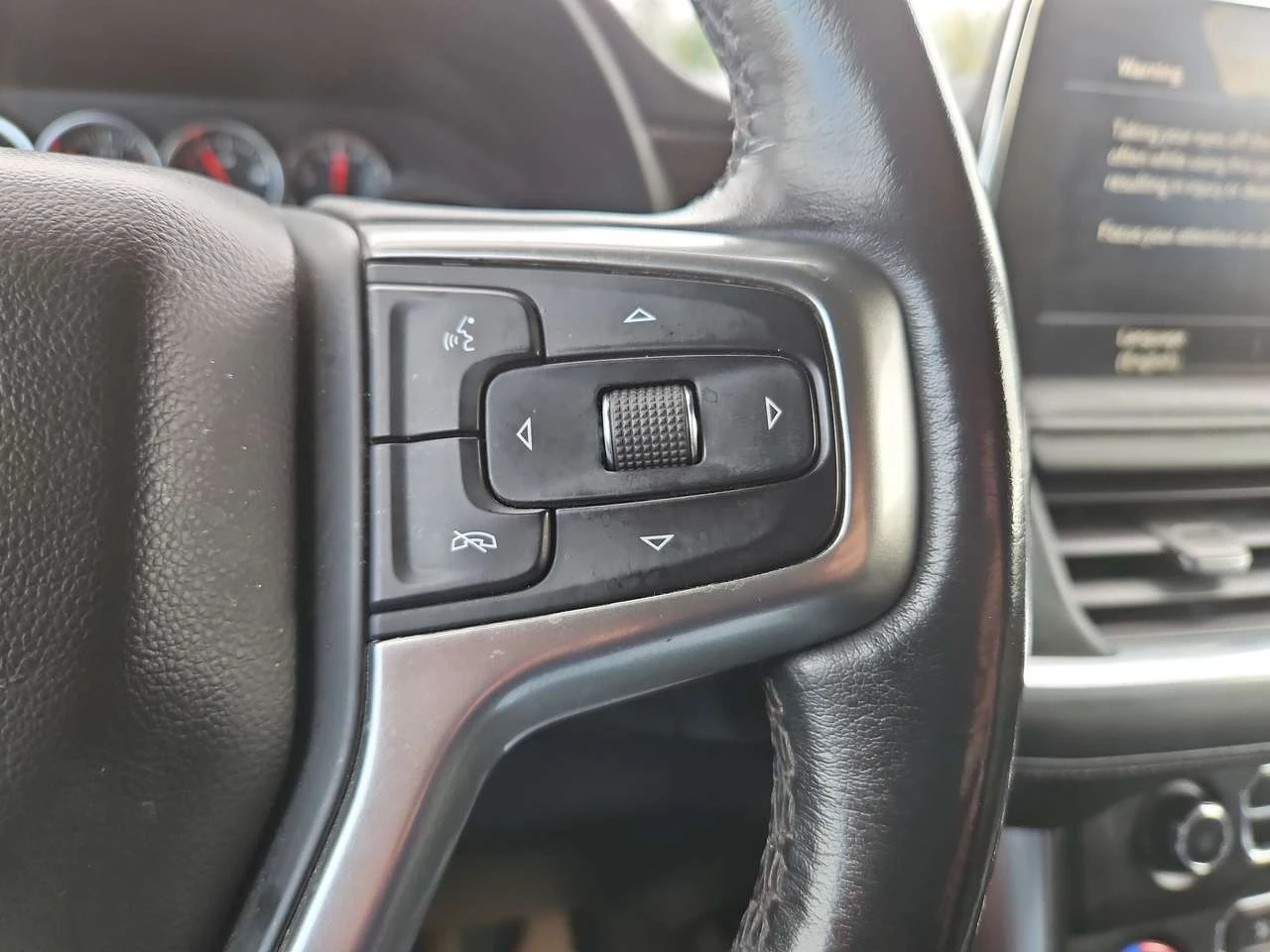 Chevrolet Suburban LT- SUNROOF - NAV- REAR MEADIA | Mobile.bg � ����������� 15