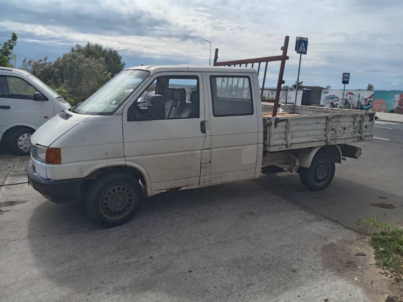 VW T4 2.4, снимка 2 - Бусове и автобуси - 52506028