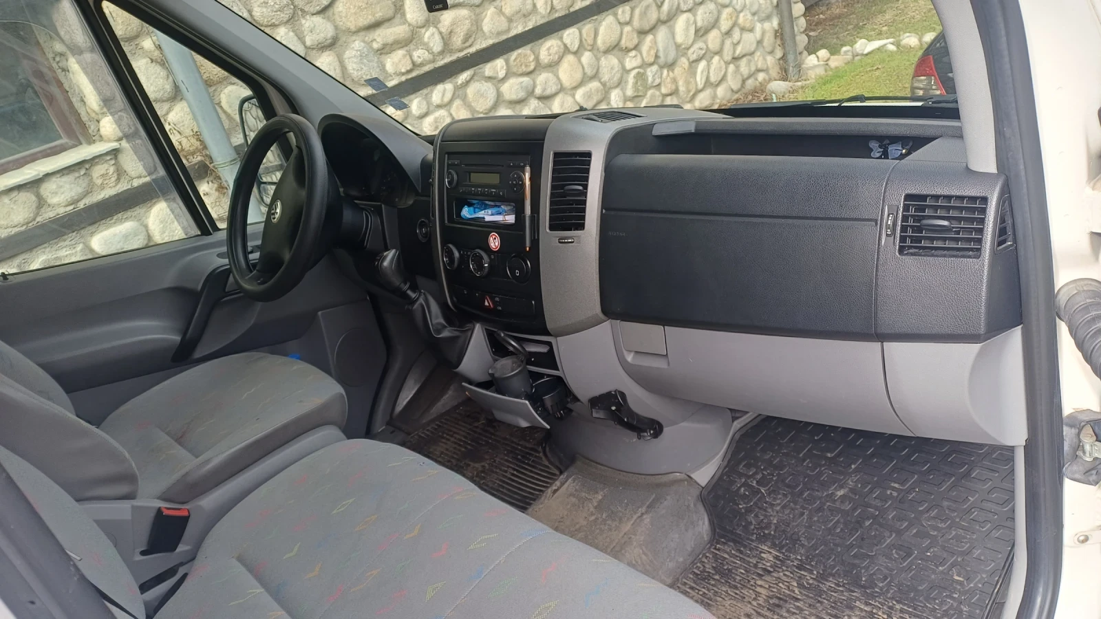 VW Crafter, снимка 3 - Бусове и автобуси - 54985707