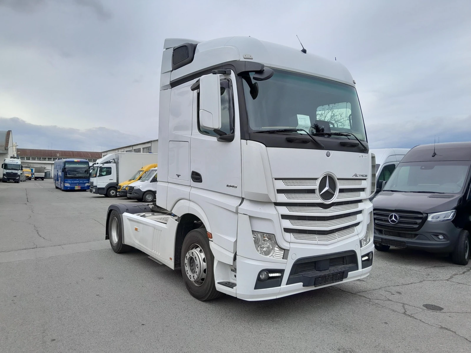 Mercedes-Benz Actros 1845 LS - изображение 2