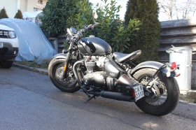 Triumph Bonneville Bobber Black, снимка 3