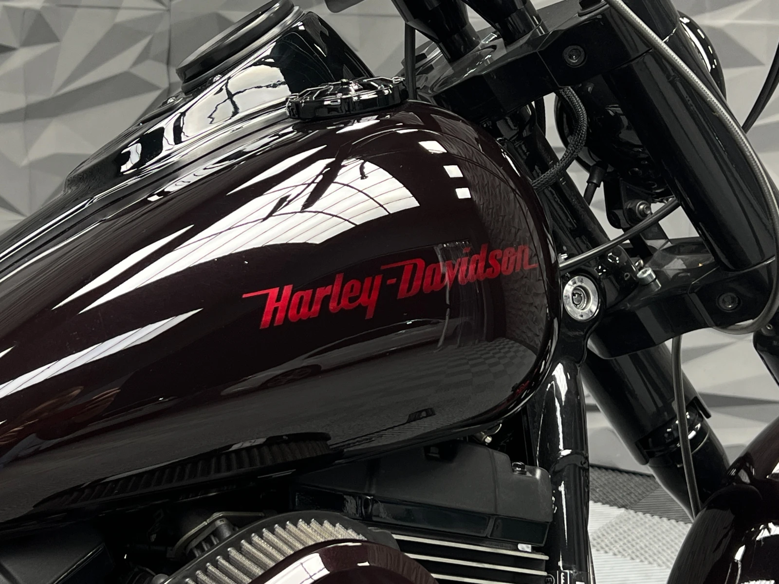 Harley-Davidson Dyna Street Bob * Custom - изображение 7